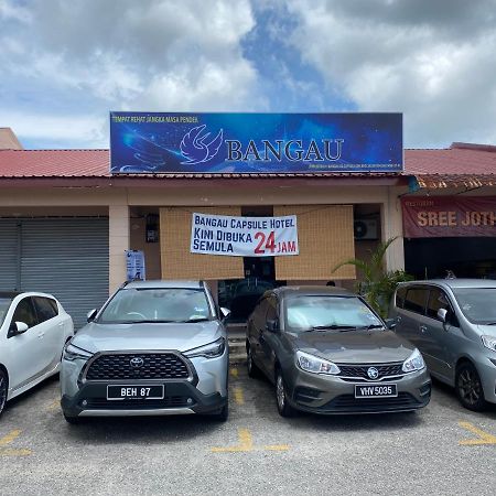 Bangau - Short Term Rest Area Capsule Hotel Sepang Exterior photo