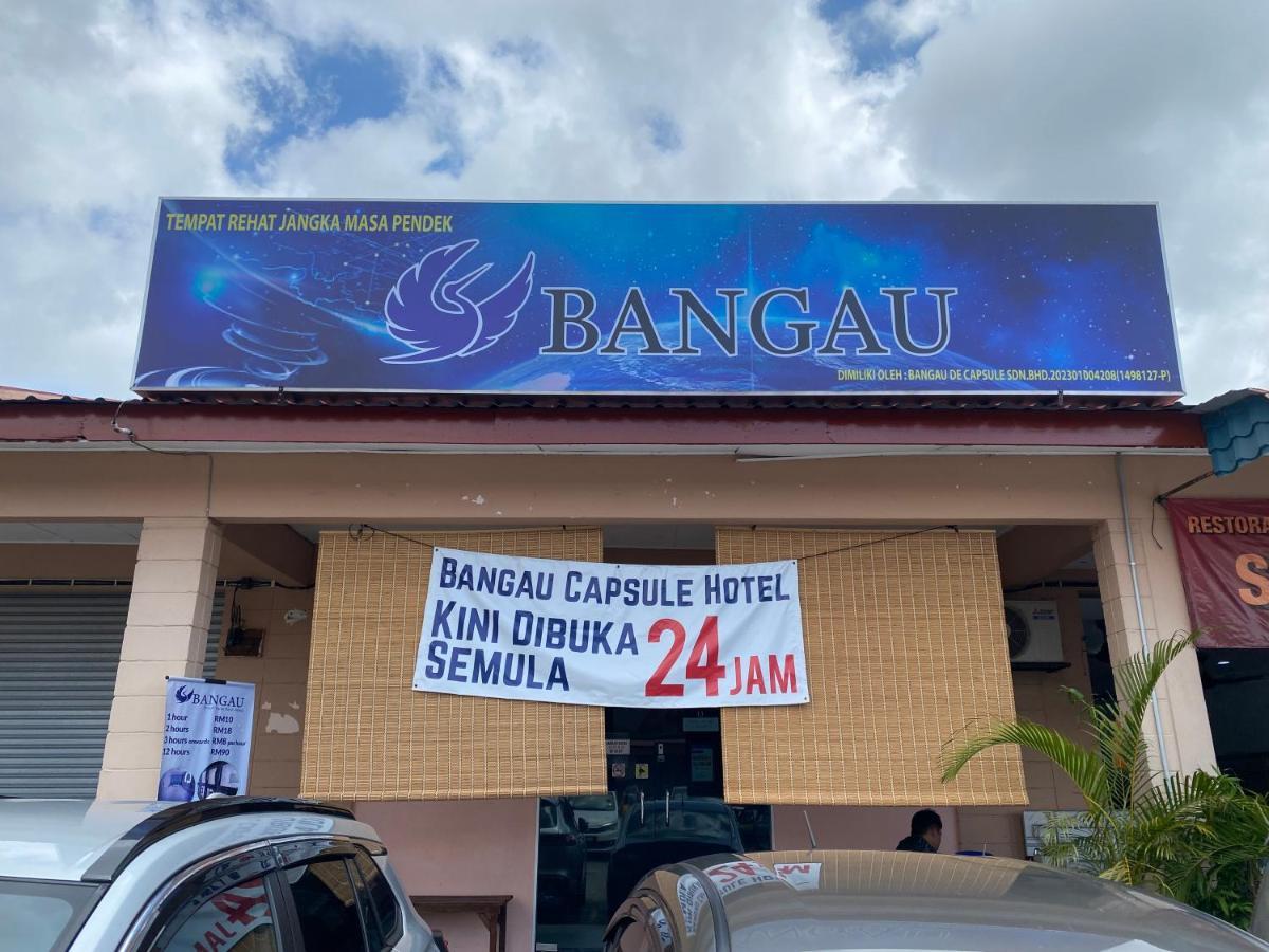 Bangau - Short Term Rest Area Capsule Hotel Sepang Exterior photo
